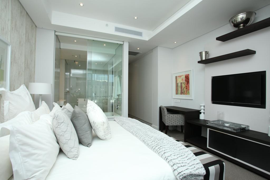 Luxury @ Sandton Skye Johannesburg Esterno foto