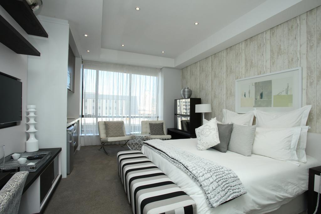 Luxury @ Sandton Skye Johannesburg Esterno foto